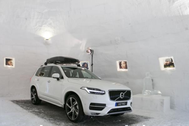 Volvo präsentiert den XC90 im weltgrössten Schneeiglu in Zermatt